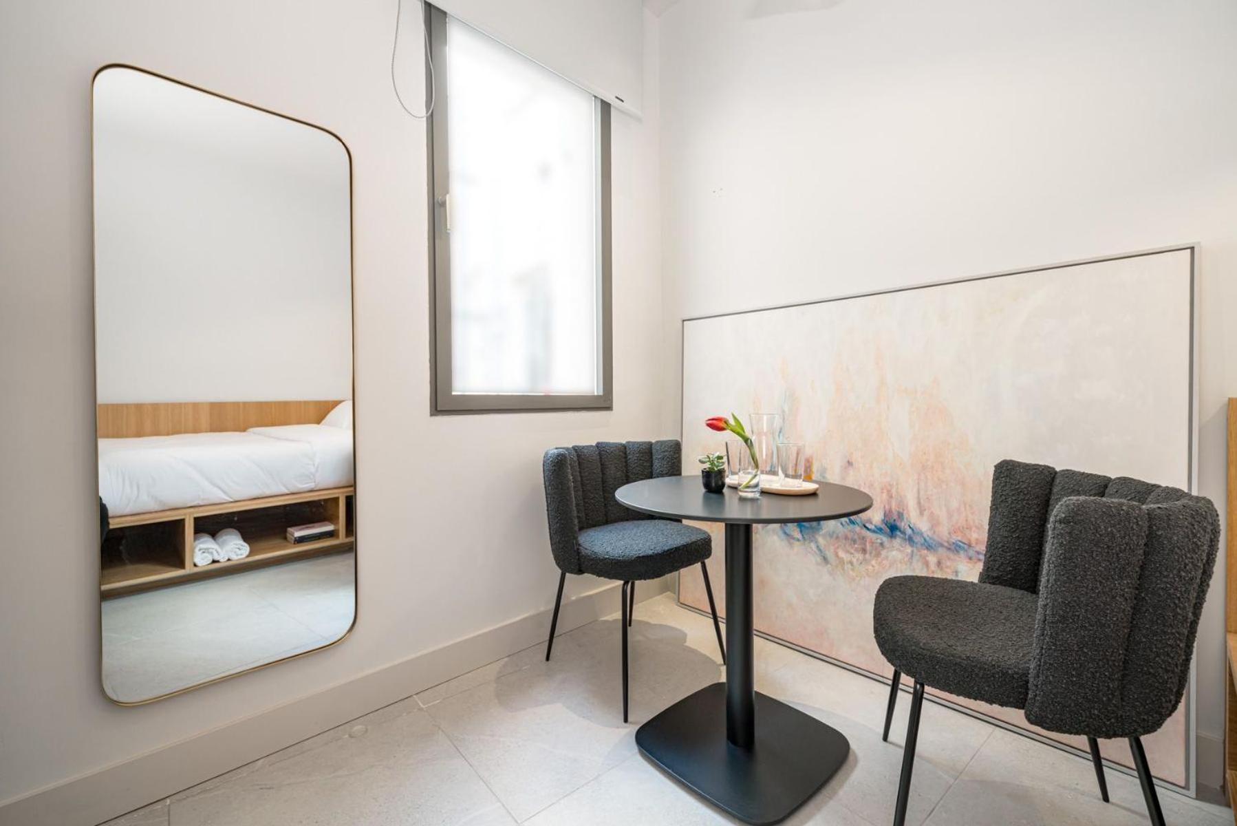 Centric Creative Rooms Madrid Exterior photo