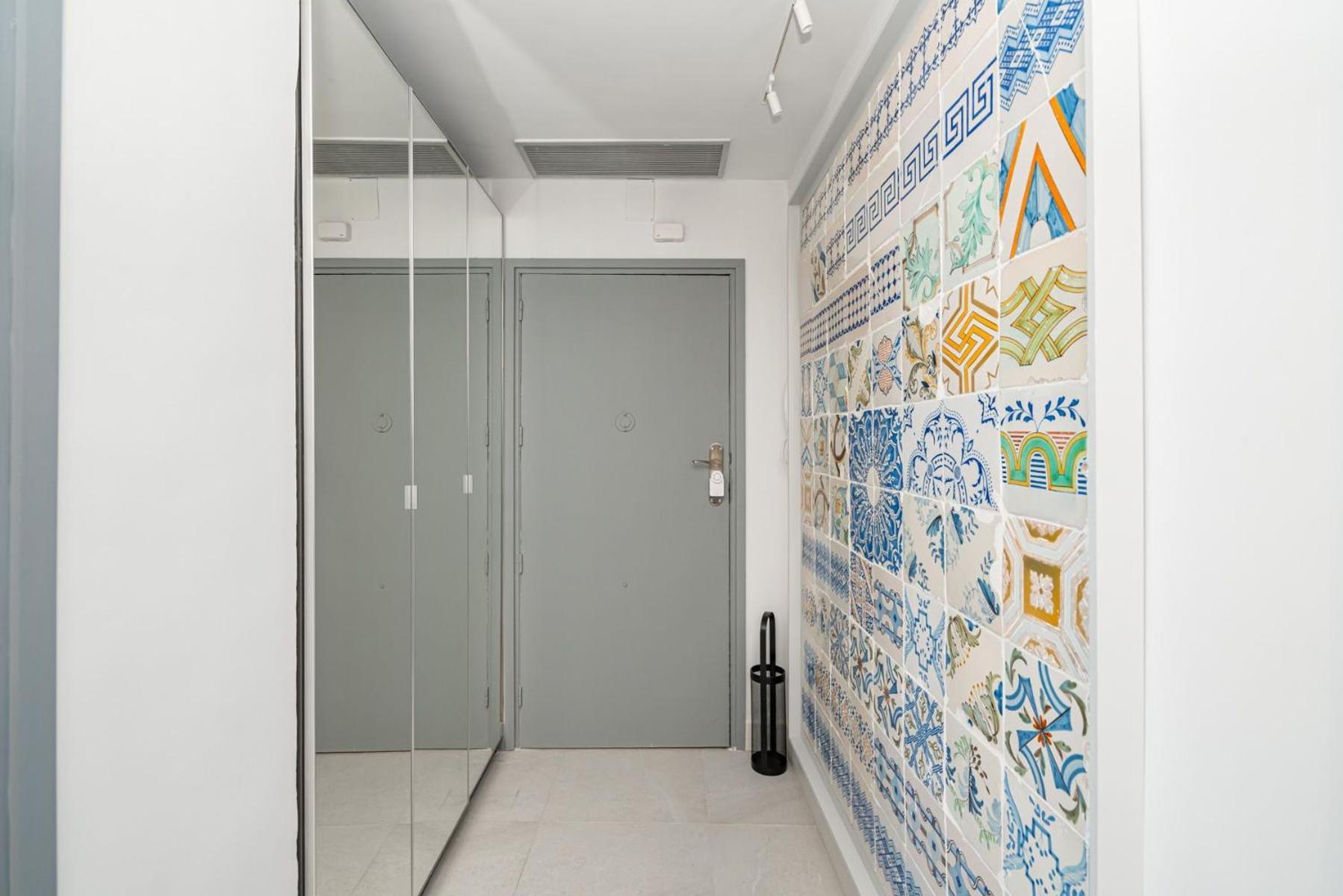 Centric Creative Rooms Madrid Exterior photo