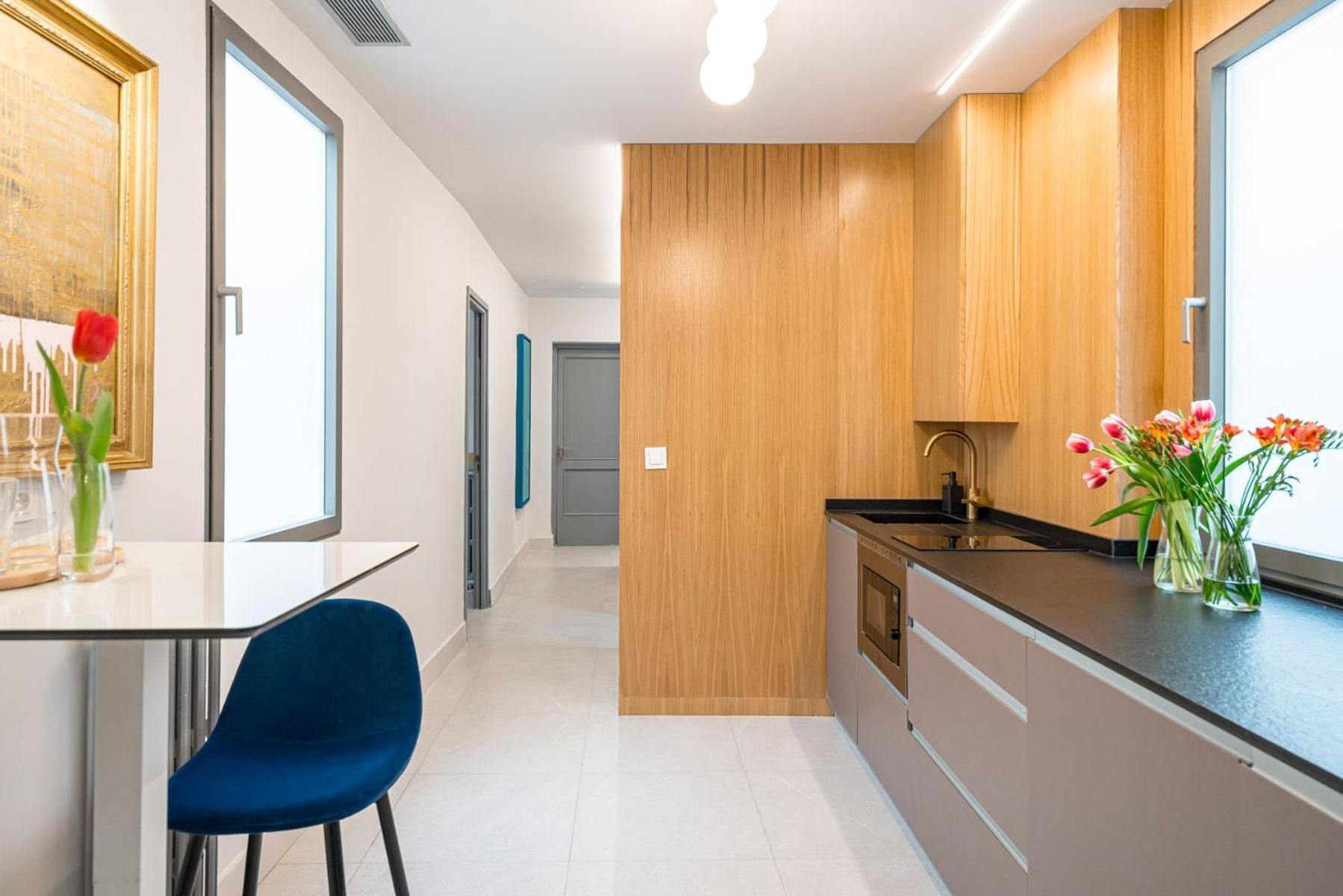 Centric Creative Rooms Madrid Exterior photo